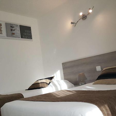 Magnanville Hotel Eclipse מראה חיצוני תמונה