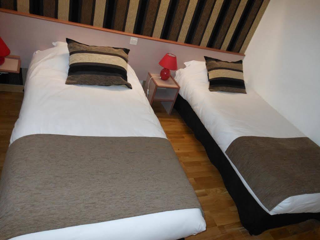 Magnanville Hotel Eclipse מראה חיצוני תמונה